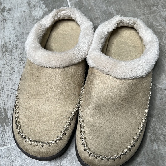 Sonicare toothbrush, slippers and portable footbath (never used) bundle … - Picture 3 of 7